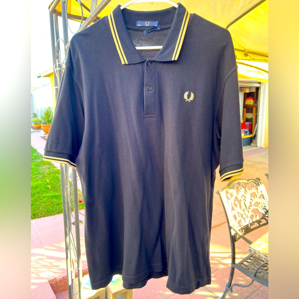 Fred Perry Twin Tipped Shirt Men’s Short Sleeve gently worn size XL!